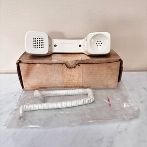 💰 SOLD 💰(NEW) Vintage Handset Phone Receiver Ivory Color USA